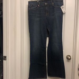 Lucky Jeans